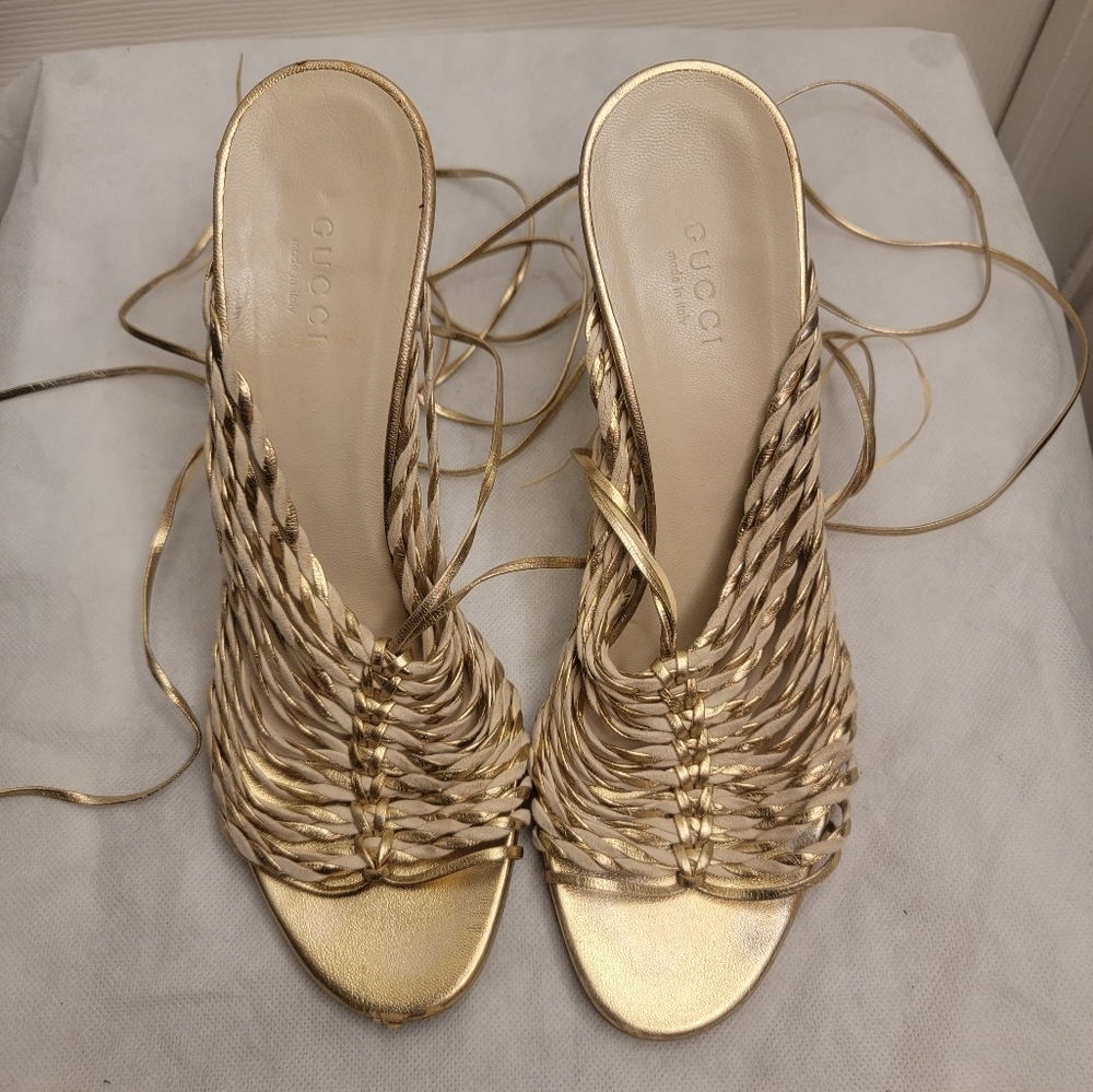 Gucci wrap ankle heel women shoe size 8